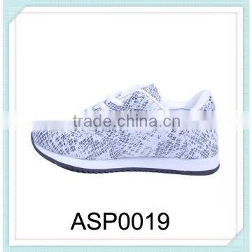 mesh ladies hiking shoes