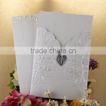 2016 Wholesale Blank White Embossed with Heart Wedding Invitations