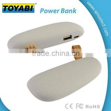 2015 Novelty Anti-scratch Promotional Mini Lovely Stone/rock Power Bank for Samsung and Iphone 6/6plus photo-5