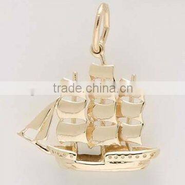Alloy 3 Dimensional Sailboat Charms for Bracelet And Necklace Zinc Alloy Charms And Pendant