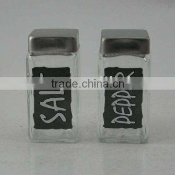 Salt and Pepper Shaker photo-1