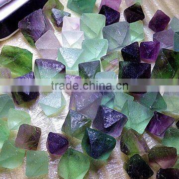 Factory driect natural rough colorful semi precious flourite raw oktaeder stone