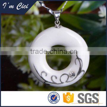 New arrival simple women ceramic pendant necklace CC-S037