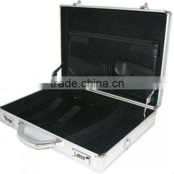 BRAND NEW SILVER ALUMINUM LAPTOP NOTEBOOK ATTACHE HARD CASE