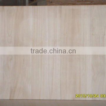 unbleached balsa wood of paulownia