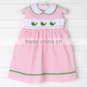 2017 Spring New Arrive Little Girls Easter Clothes Smocked Whale Collared Jummper Pink Gingham Dress photo-2