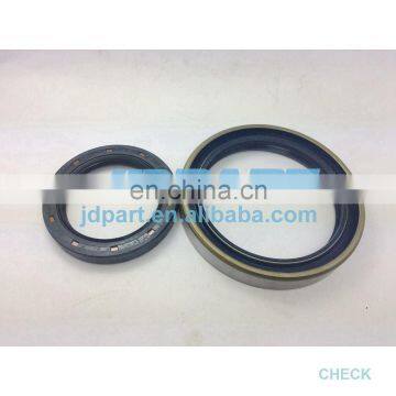 8PE1 Crankshaft Rear Oil Seal For Crawler Self-Propelled Cranes Diesel Engine