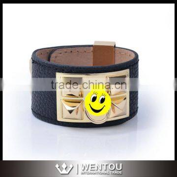 Hot Fashion Unisex Wide Leather Emoji Wristband Bangle                        
                                                Quality Choice