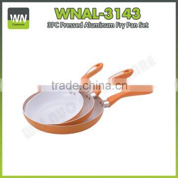 Small size mini pan aluminum ceramic fry pan castamel fry pan set for promotion