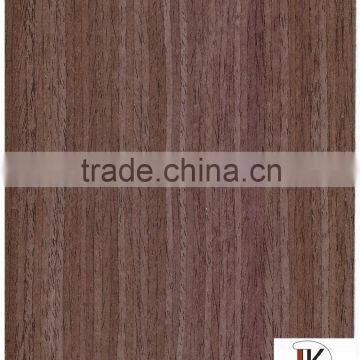 Recon walnut veneer For interiors