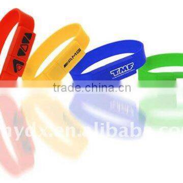 High quality silicone USB wristband