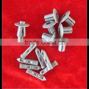 plastic auto assembed clip