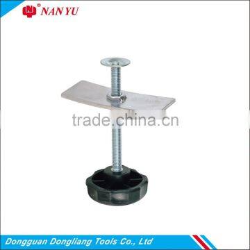 Disc Brake Pad Spreader