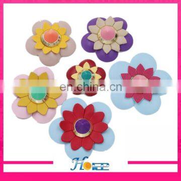 New and hotselling colorful Plastic rivets flowers PU leather flower for bag