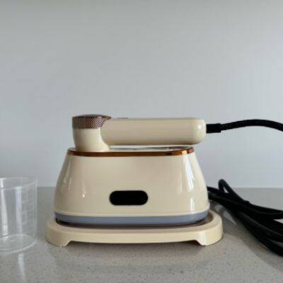Non-Stick and Scratch-Resistant Steam Iron for Fabric Protection