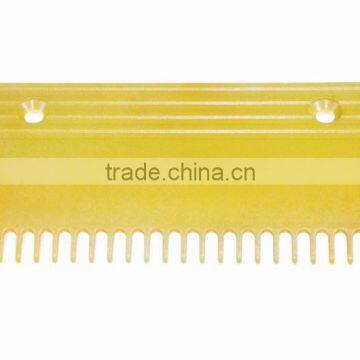 Escalator Comb Plate 214*143*8.4 Plastic 25T Yellow Left