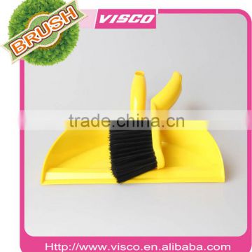 Visco long handled window cleaning brush