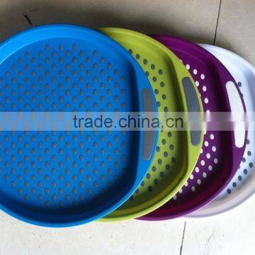 high quality round anti skid kitchen accessories plastic cutlery tray