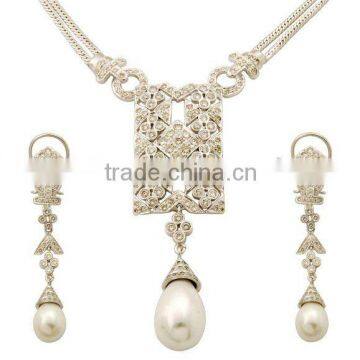 fashion pendant / diamond pendant / fashion pendant