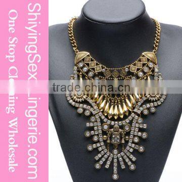 Cheap Gold Filigree Statement Rhinestone pendants for chunky Necklace