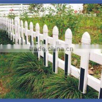 Soliding pvc picket fence