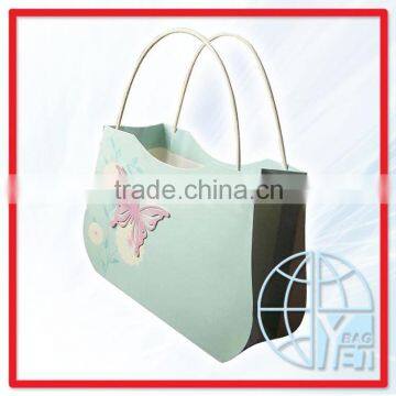 White Craft Paper Rope Handle Paper Shopping Bags