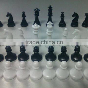 Plastic staunton chess set small size