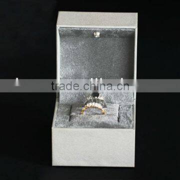 Customized light jewelry box