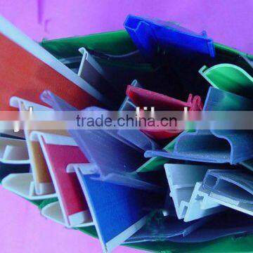 Supermarket plastic shelf holder