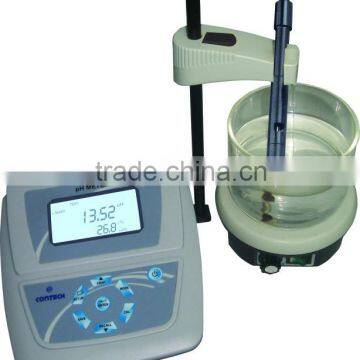 Conductivity / Dissolved Oxygen Meter