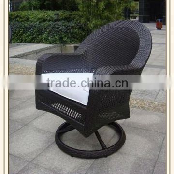 Selling Swiveling wicker rattan chairs (C101)