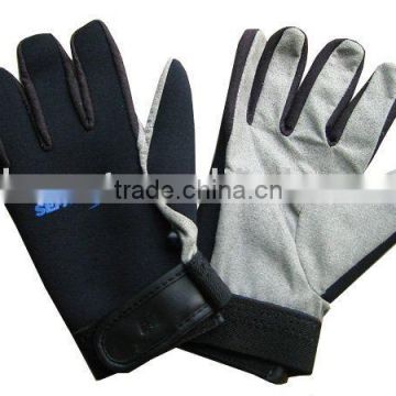 2011 neoprene warm glove