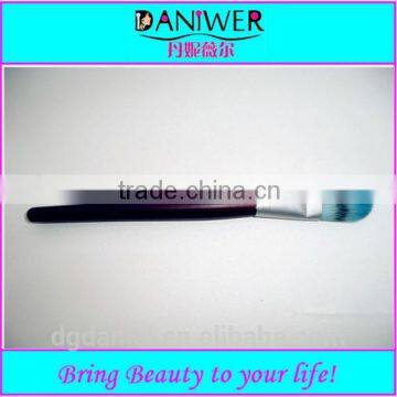 Top-quality Wood Handle Nylon Hair Face Brush