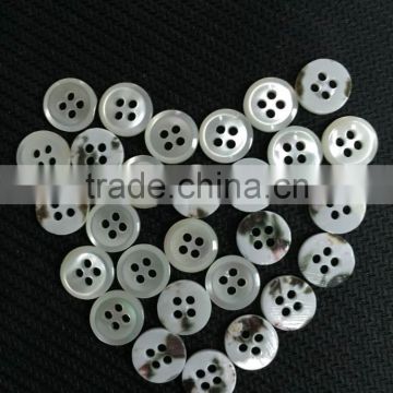 2016 high quality fashion shell buttons manufacter for women garments