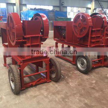 2017 Factory price small diesel engine jaw crusher, mobile portable stone jaw crusher with CE