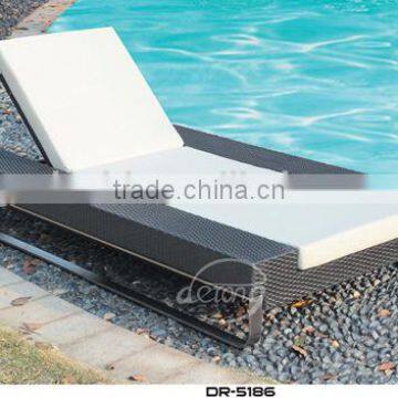 beach lounge/rattan beach lounge/outdoor sun bath lounge bed