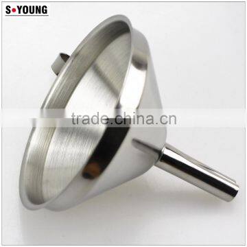 42063 Latest Popular High Quality Small Stainless Steel Funnel photo-3
