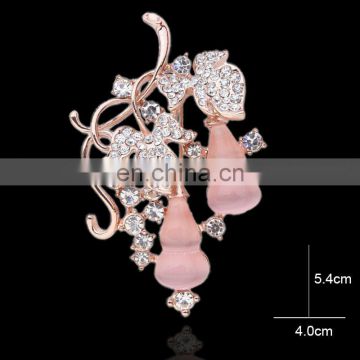 china wholesale Fashion korean crystal rhinestone custom brooch MB-0016