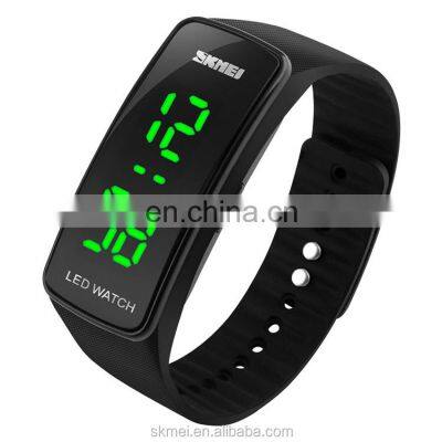 Wholesale cheap casual sport wristwatch fashion brand Skmei 1119 waterproof silicone strap led digital watch