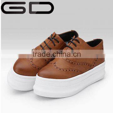 thick sole brown leather low top girls sneaker with lace