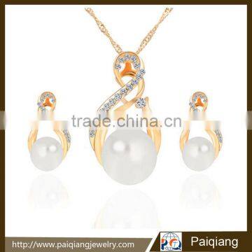 Newest women fashionable pearl wedding necklace and earrings set jewelry set