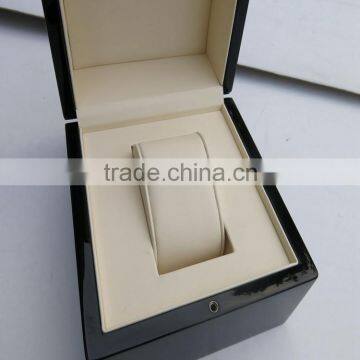 Custom Luxury Black Wooden Watch Box With Pillow photo-4