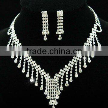 Clear Crystal Rhinestone Necklace Earrings Set CS1097