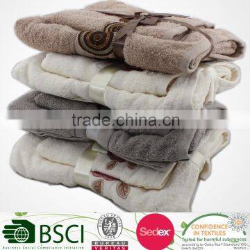 100% Cotton Promotional Towel Set Packed With Ribbion