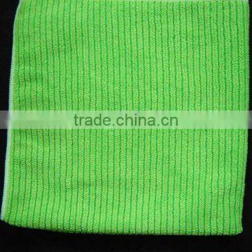 Wide Vertical Stripes Microfiber Towel