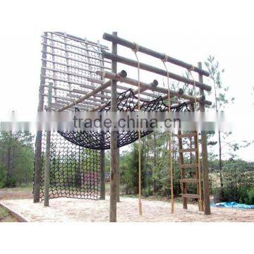 Military climbing net made by polyester rope