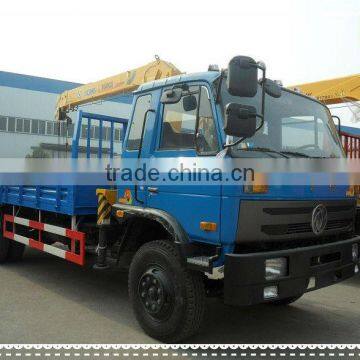 185HP truck with crane with dongfeng chassis