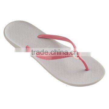 Quality Brand Slim Flip Flops in Stock Women Slippers Cheap Wholesale photo-2