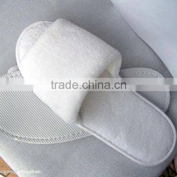 Hotel used cheap embroidery logo PVEA disposable slipper