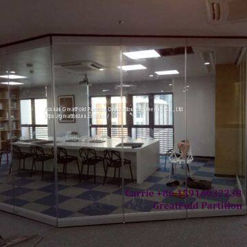 Manufacturer Movable Folding Glass Wood Partition Design for Restaurant photo-3